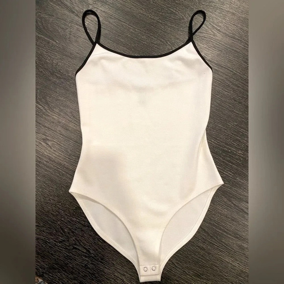 Forever 21 camisole fabric - Picture 1 of 6